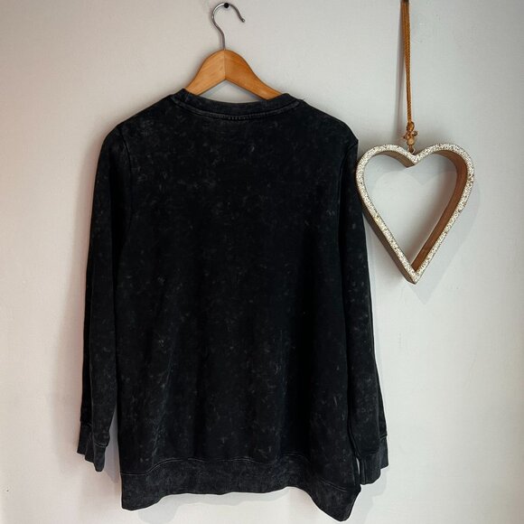 Peanut St. Patrick's Day Womens Plus Size 1X Sweatshirt Black Washed Distressed - Picture 2 of 11